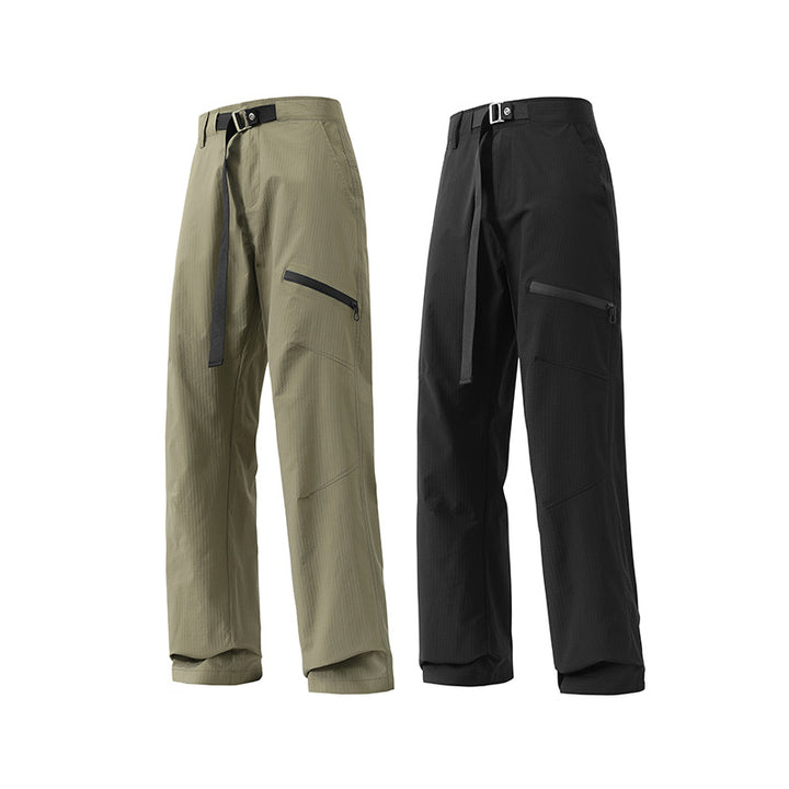 Functional leisure pants for men with practical zip pockets Lune London