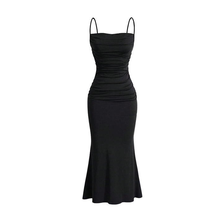 Robe maxi pour femmes avec des plis élégants et des bretelles hors des épaules Chic & Stil