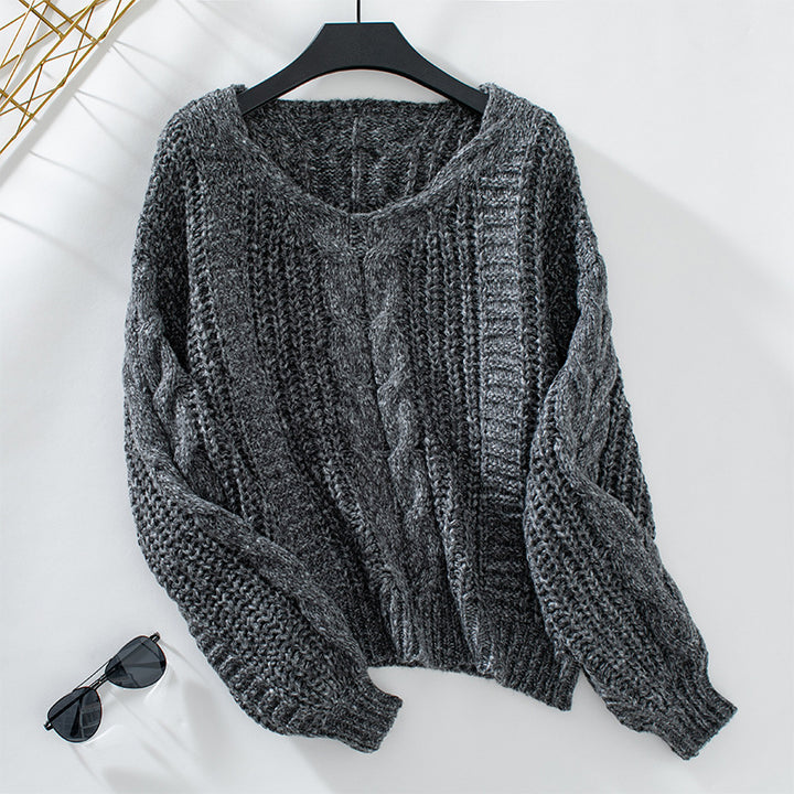 Ladies chunky knit sweater with oversized fit and textured pattern Lune London