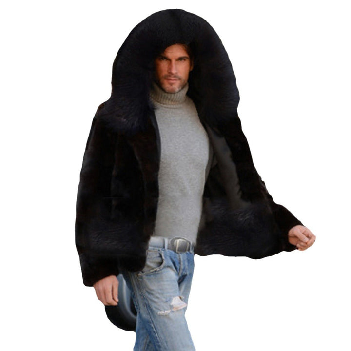 Luxurious fur coat for men with a striking collar Lune London