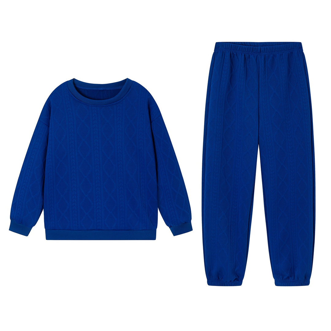Chic and Style women's knit lounge set