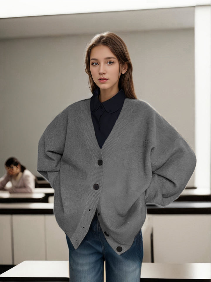 Ladies Chunky Knit Cardigan with oversized cut and decorative heart pattern Lune London