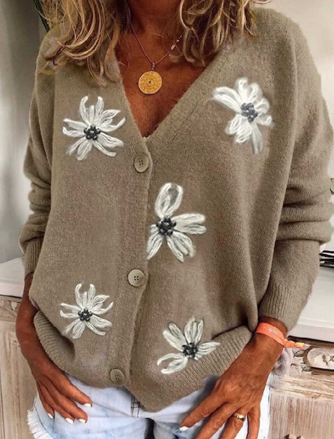 Women Comfortable Knitted Cardigan with Floral Pattern and Continuous Button Placket Lune London
