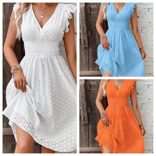 Women’s summer dress with elegant lace sleeves Lune London