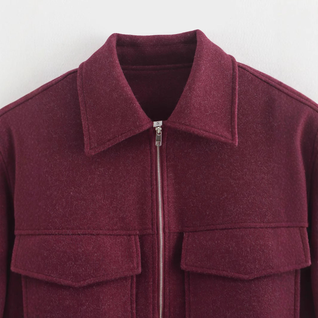 Cropped utility jacket for women with large pockets and modern cut Lune London