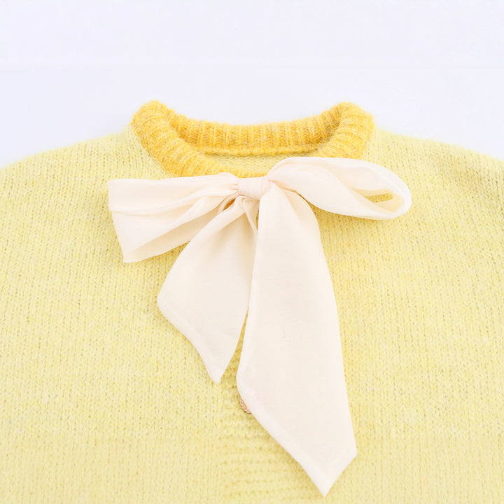 Ladies comfortable pullover with bow closure Lune London