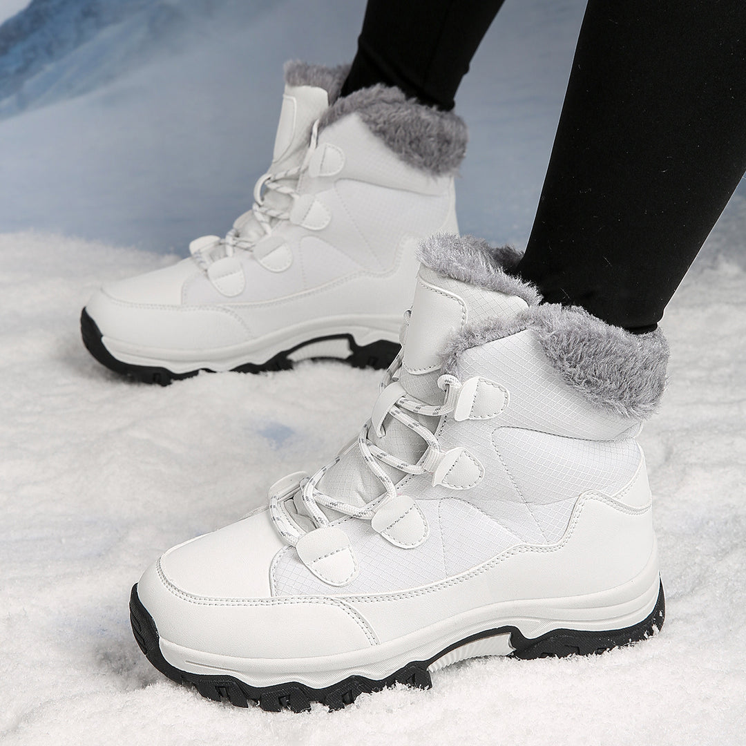 Thermal winter boots for women with insulating lining and non-slip sole Lune London