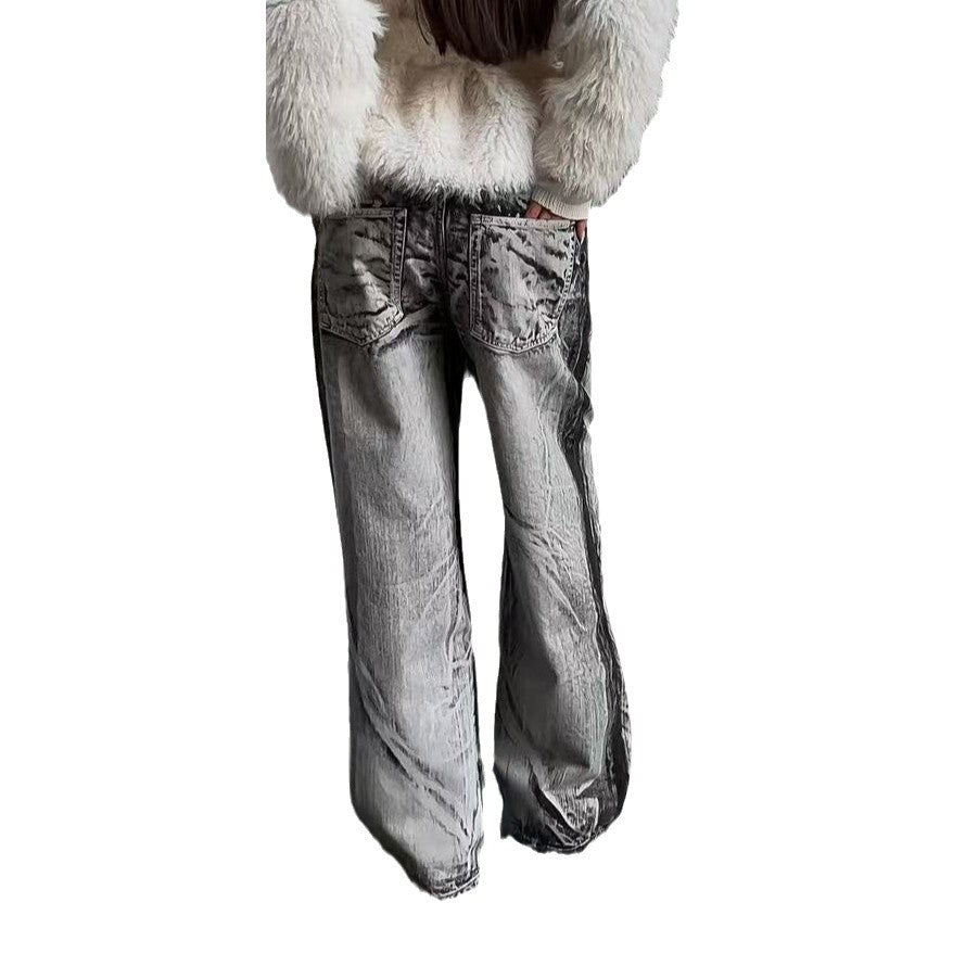 Baggy Jeans for women with a unique bicolored design Lune London