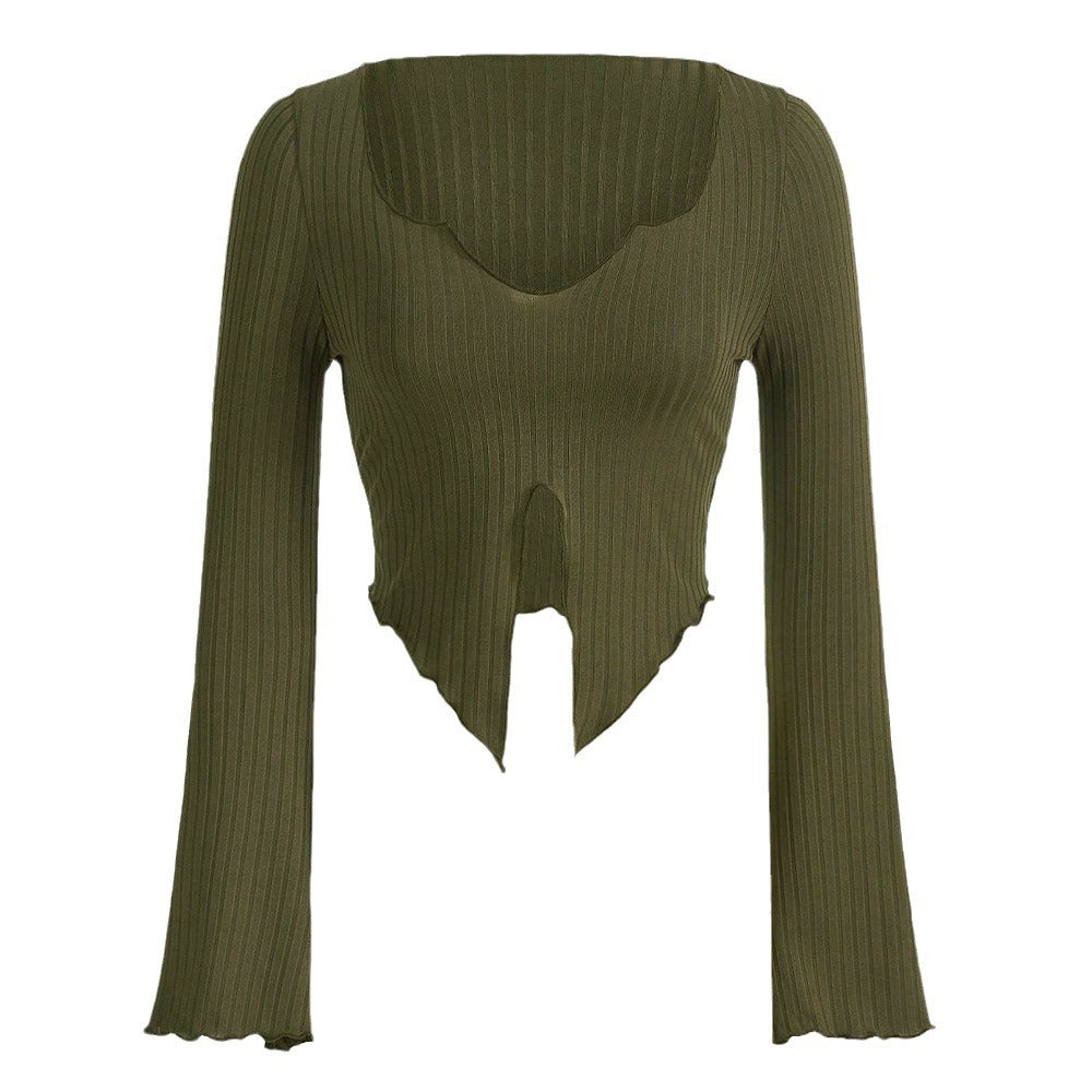 Long sleeve shirt for women, cropped, with asymmetrical hem and elegant ruffle details Chic & Stil