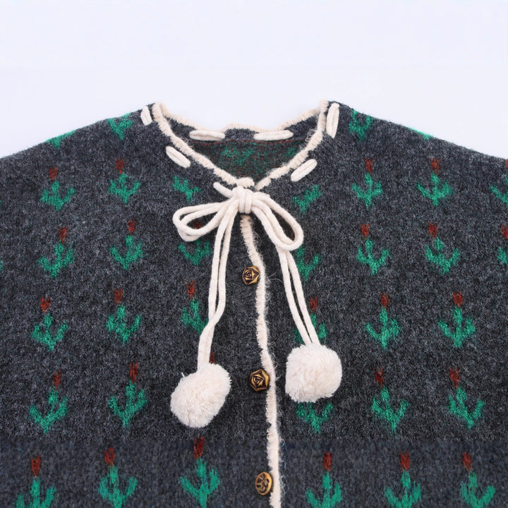 Elegant knit set for women with floral pattern and decorative borders Lune London