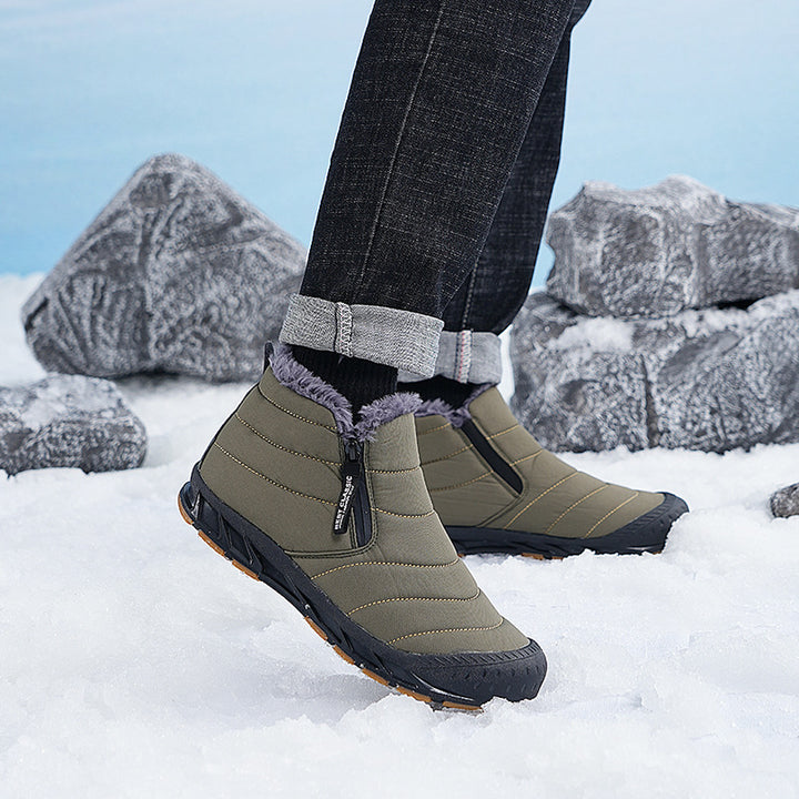 Women's winter boots with insulated inner lining and non-slip sole Lune London