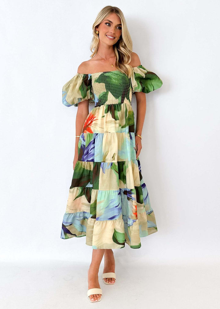 Maxi dress for women with off-shoulder design and voluminous ruffled sleeves Chic & Stil