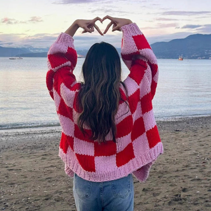 Chunky knit jacket for women with a modern check pattern Lune London