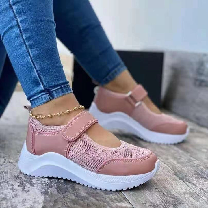 Comfortable laced sneakers for women with elastic band and breathable surface Lune London
