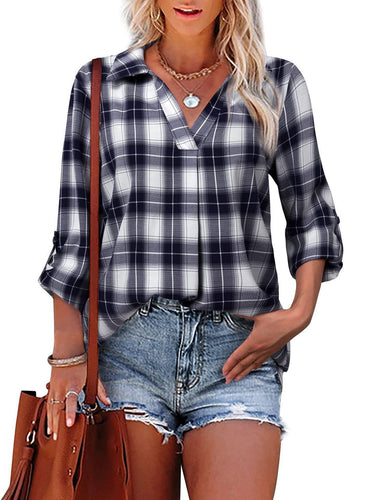 Casual checkered shirt for women with three-quarter sleeves and V-neck Lune London