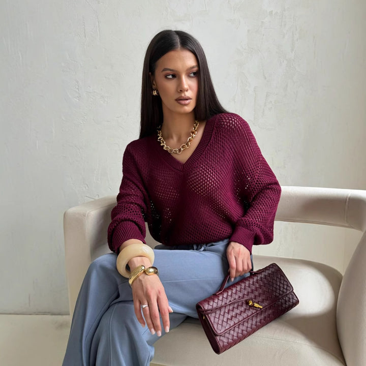 Pull en maille pour femmes avec une structure aérée et décolleté en V Chic & Stil