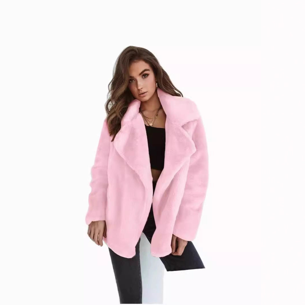 Oversized plush jacket for women with foldable collar and relaxed fit Lune London