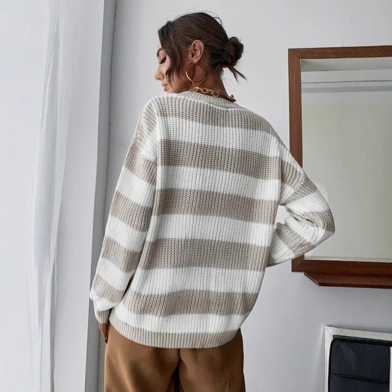 Casual knit sweater for women with a modern waffle pattern Lune London