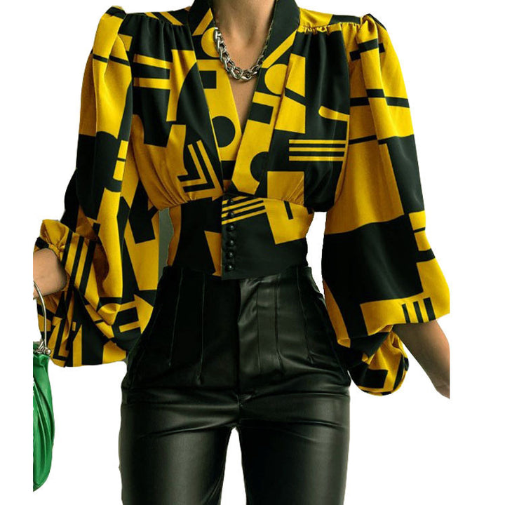 Ladies Elegant blouse with geometric pattern and voluminous sleeves Lune London