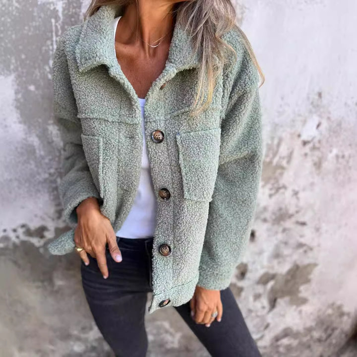 Ladies cozy and stylish fleece jacket with pockets Lune London