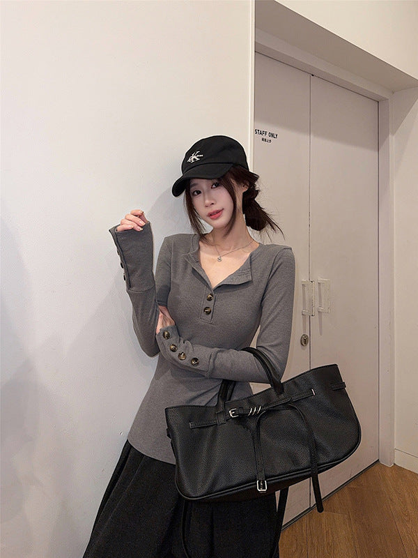 Women's Long Sleeve Shirt with Fashionable Button Details Chic & Stil