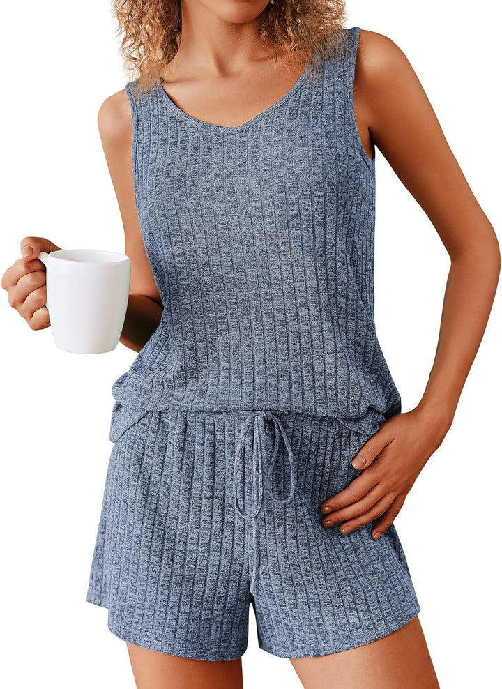 Casual ribbed lounge set for women with adjustable waist Lune London