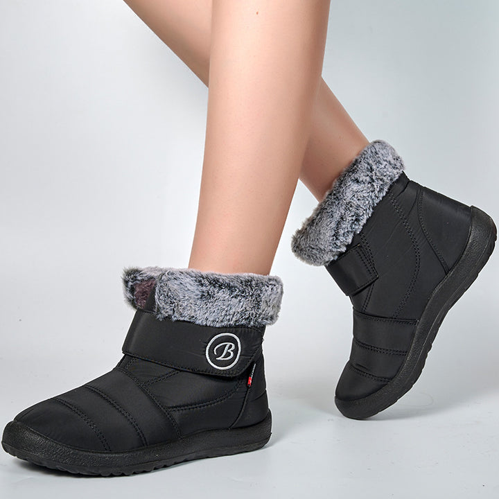 Bottes d'hiver isolées pour femmes avec fermeture velcro pratique et doublure en polaire chaude Lune London