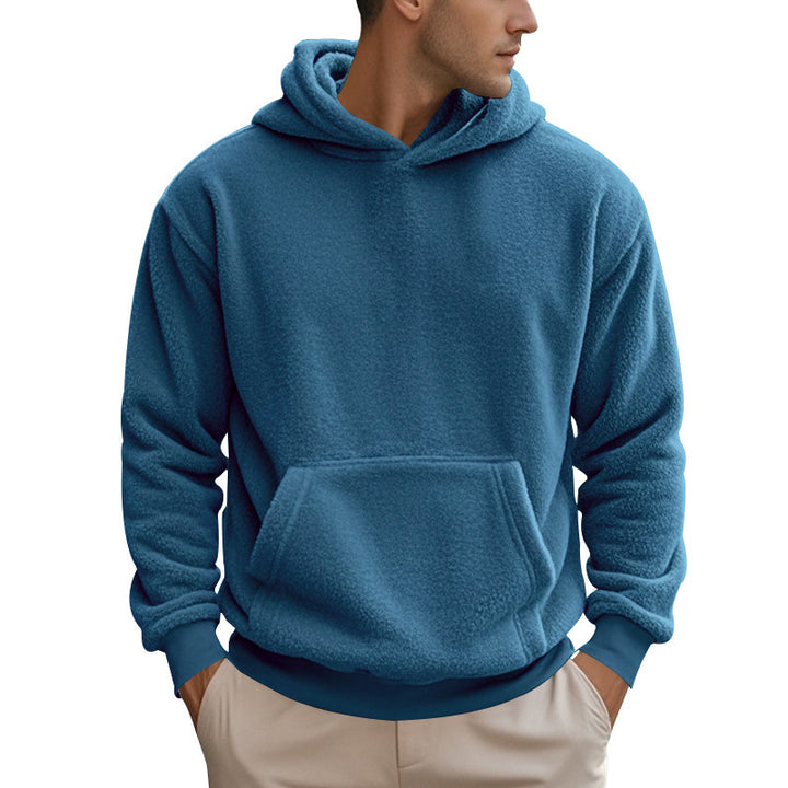 Men's cozy fleece hoodie with practical pockets and elastic cuffs Chic and style