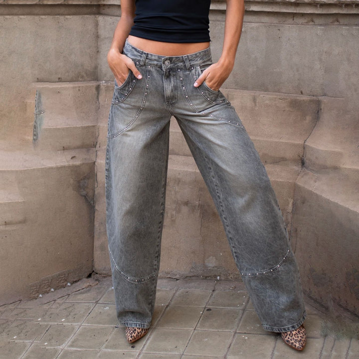 Ladies loose denim pants with jewelry details Lune London