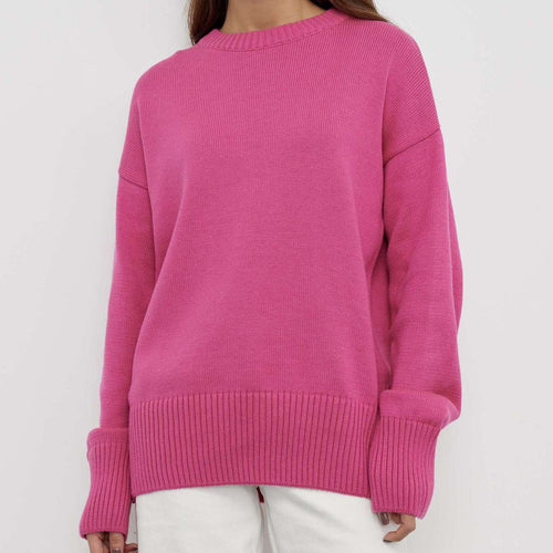 Ladies oversized pullover with a pretty knitted pattern and wide edges Lune London