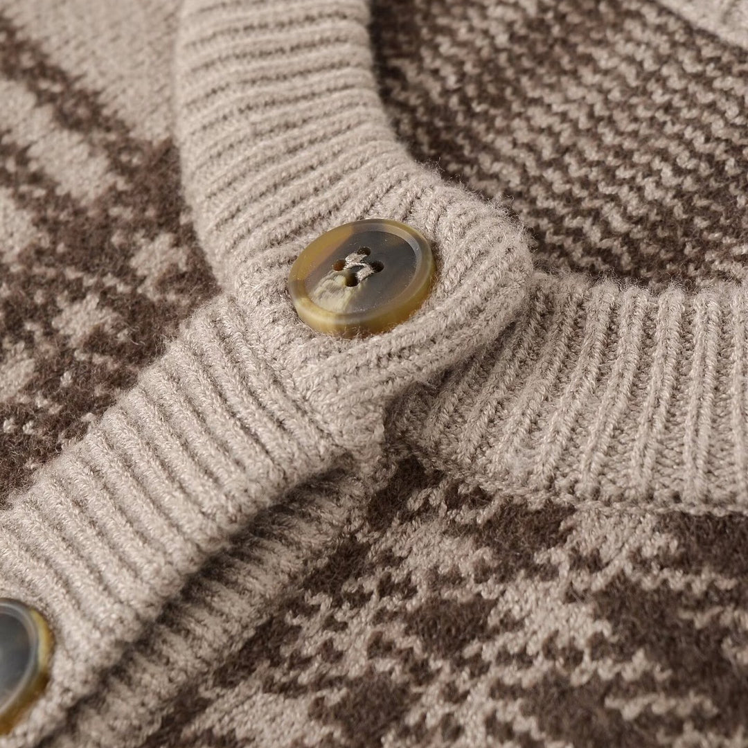 Women Plaid Knit Jacket with Button Placket and Round Neck Lune London