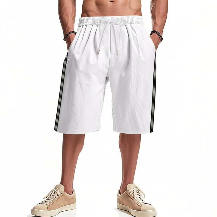 Lune London men's sporty bermuda shorts with elastic waistband and side pockets