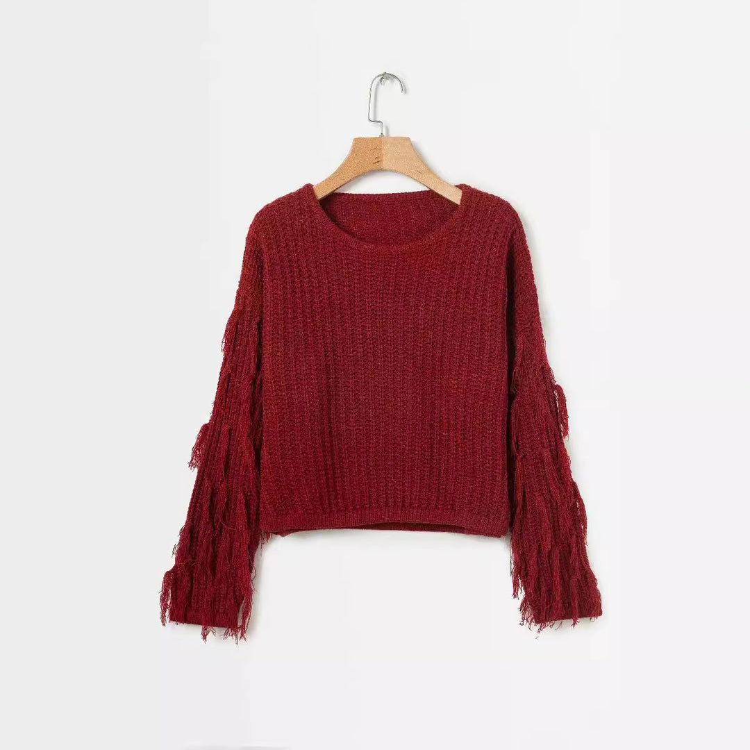 Thick knitted sweater for women with fringed sleeves and a comfortable fit Lune Londonl