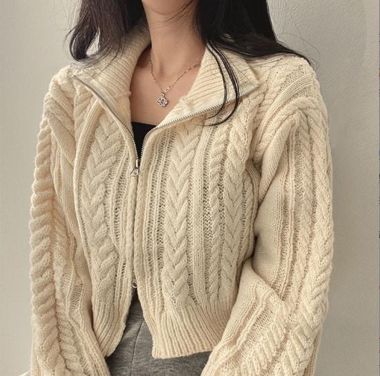 Fashion knitted jacket for women with embossed pattern and short cut Lune London