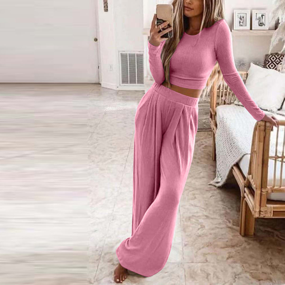 Women chic and stylish leisure outfit