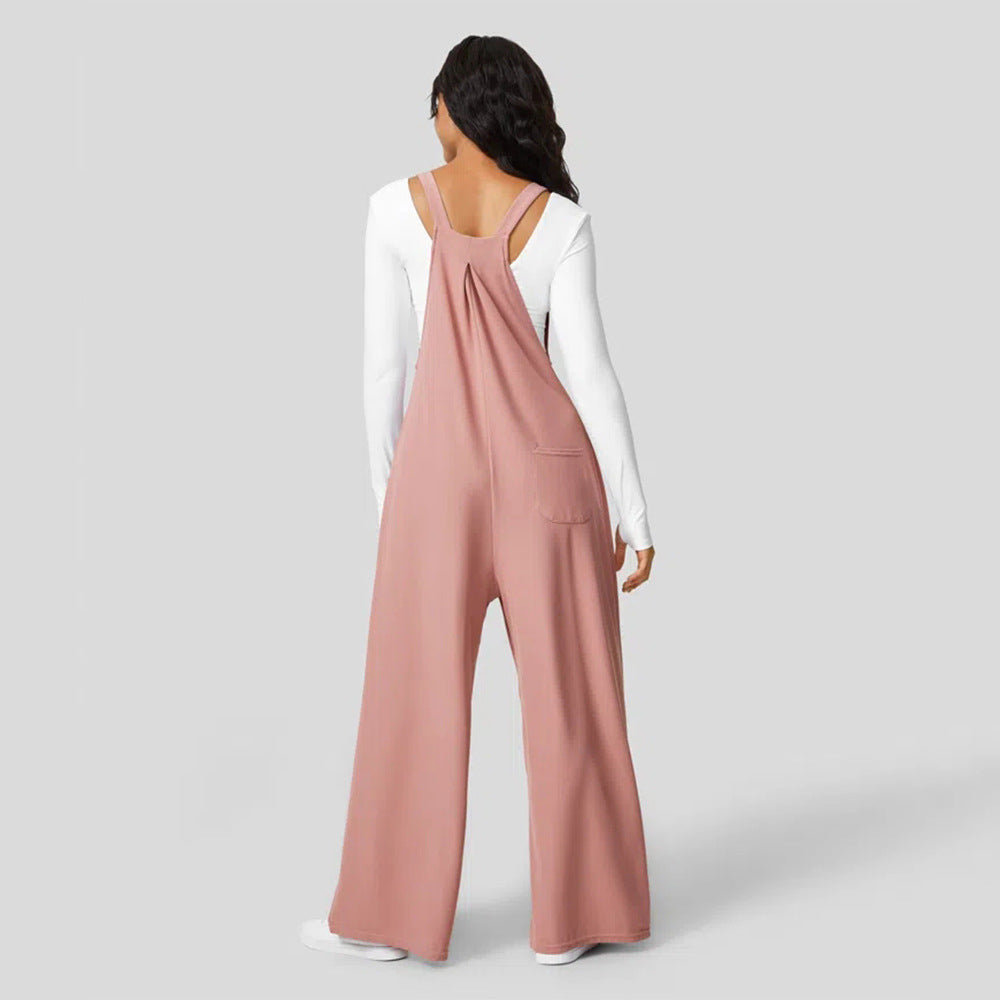 Combinaison décontractée pour femmes avec jambes larges et élégant détail de bouton Chic & Stil