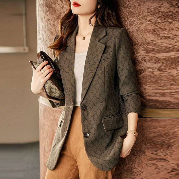 Blazer féminin à la mode au design élégant Chic & Stil