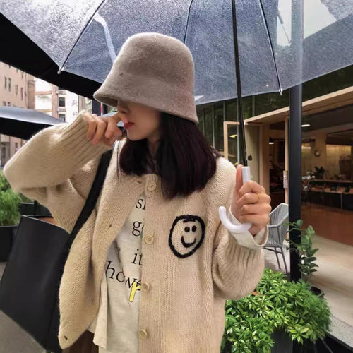 Women's cardigan and comfortable knit with playful Smiley pattern Lune London