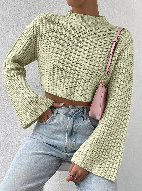 Casual crop sweater for women with wide sleeves and a structured design Lune London