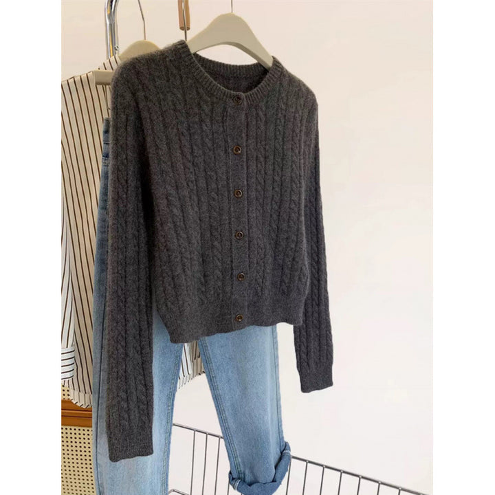 Cardigan pour femmes avec motif en câble Chic & Stil