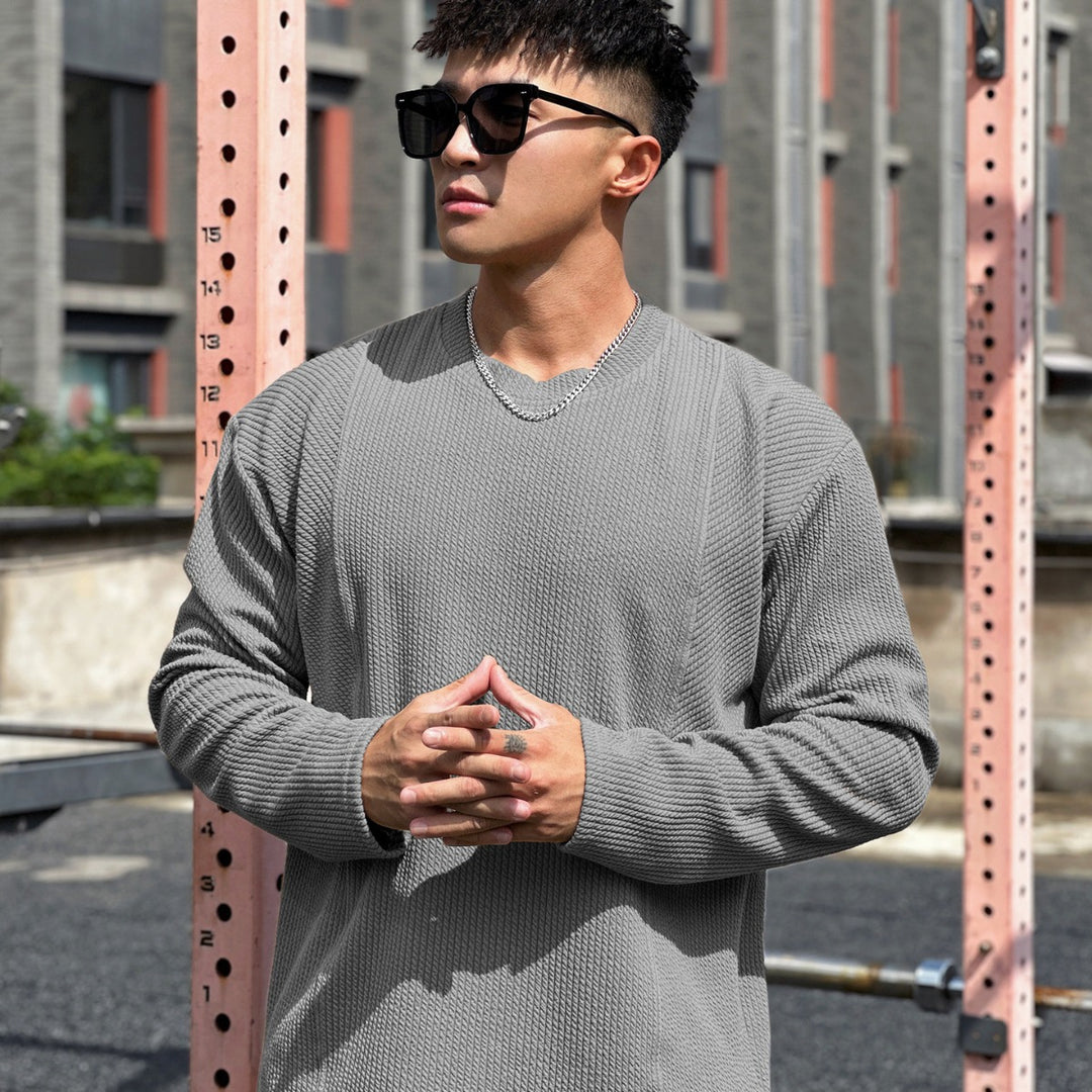 Casual textured fabric sweatshirt for men with practical pockets Lune London