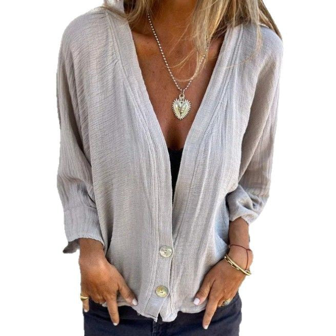 Crossed blouse for women with button closure and lightweight fabric Lune London