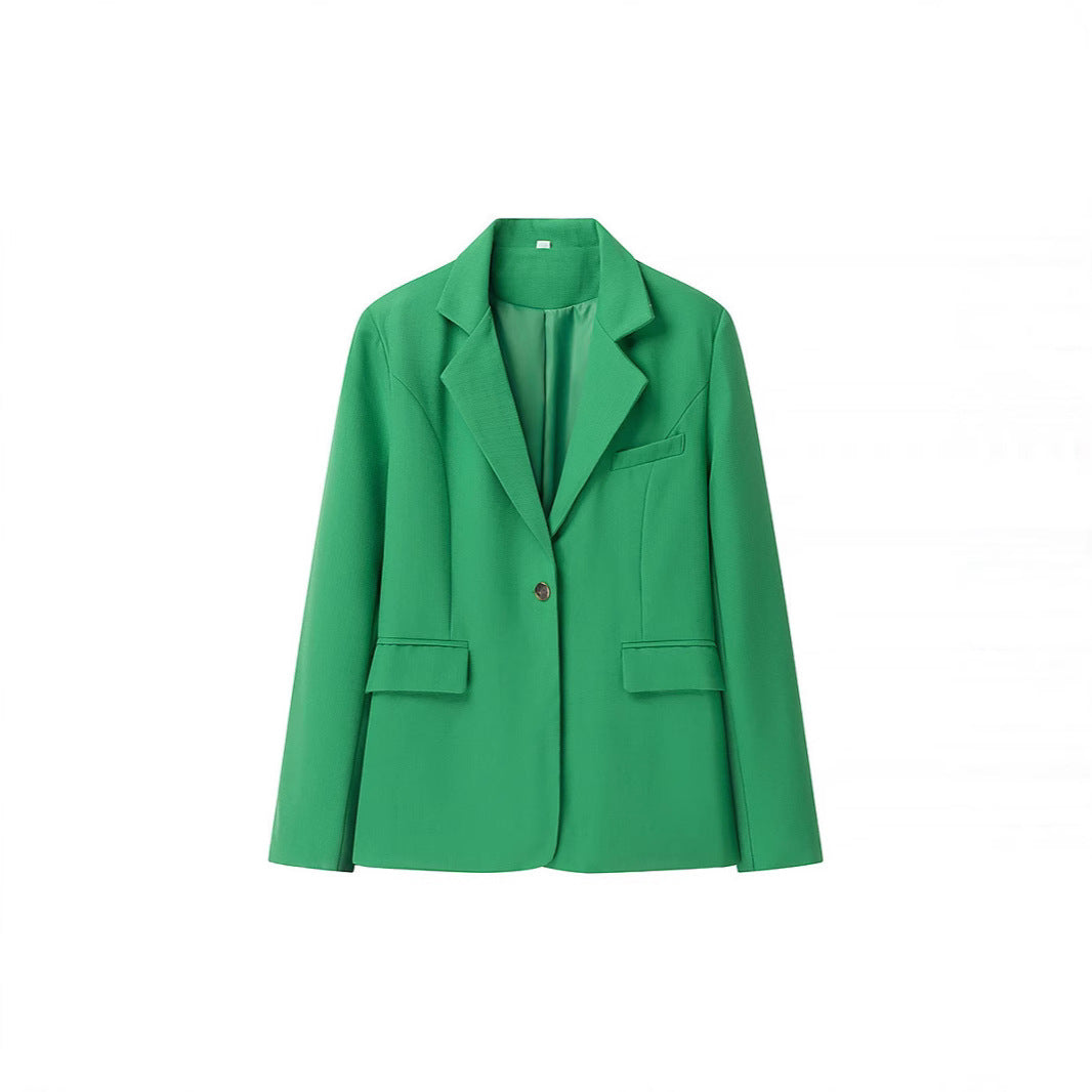 Blazer pour femmes avec coupe cintrée et deux poches Chic & Stil