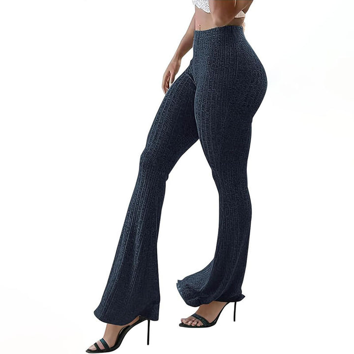 Jeans leggings évasés pour femmes avec une texture gaufrée tendance Lune London