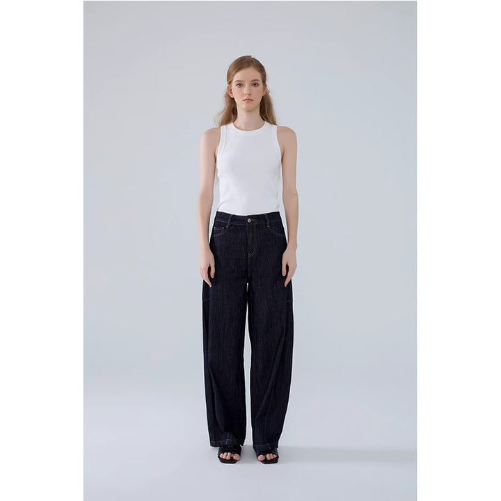Loose-fitting high-waisted denim pants for women with side pockets Lune London