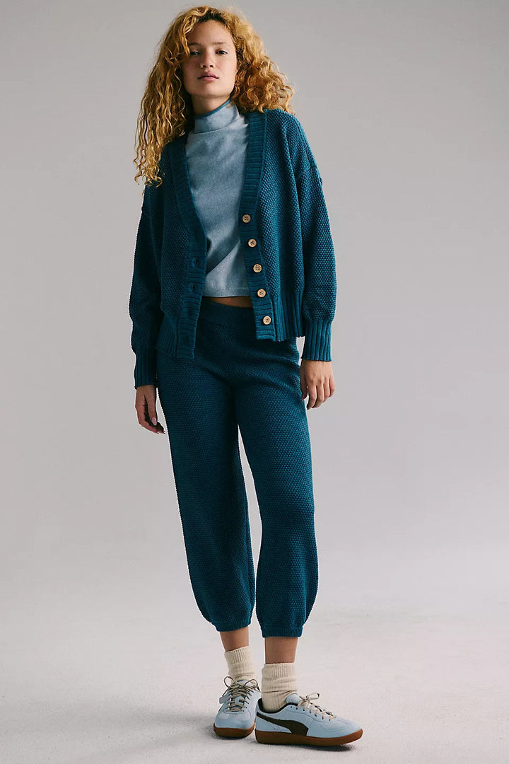 Oversized casual jacket for women with functional pockets and delicate button details Lune London