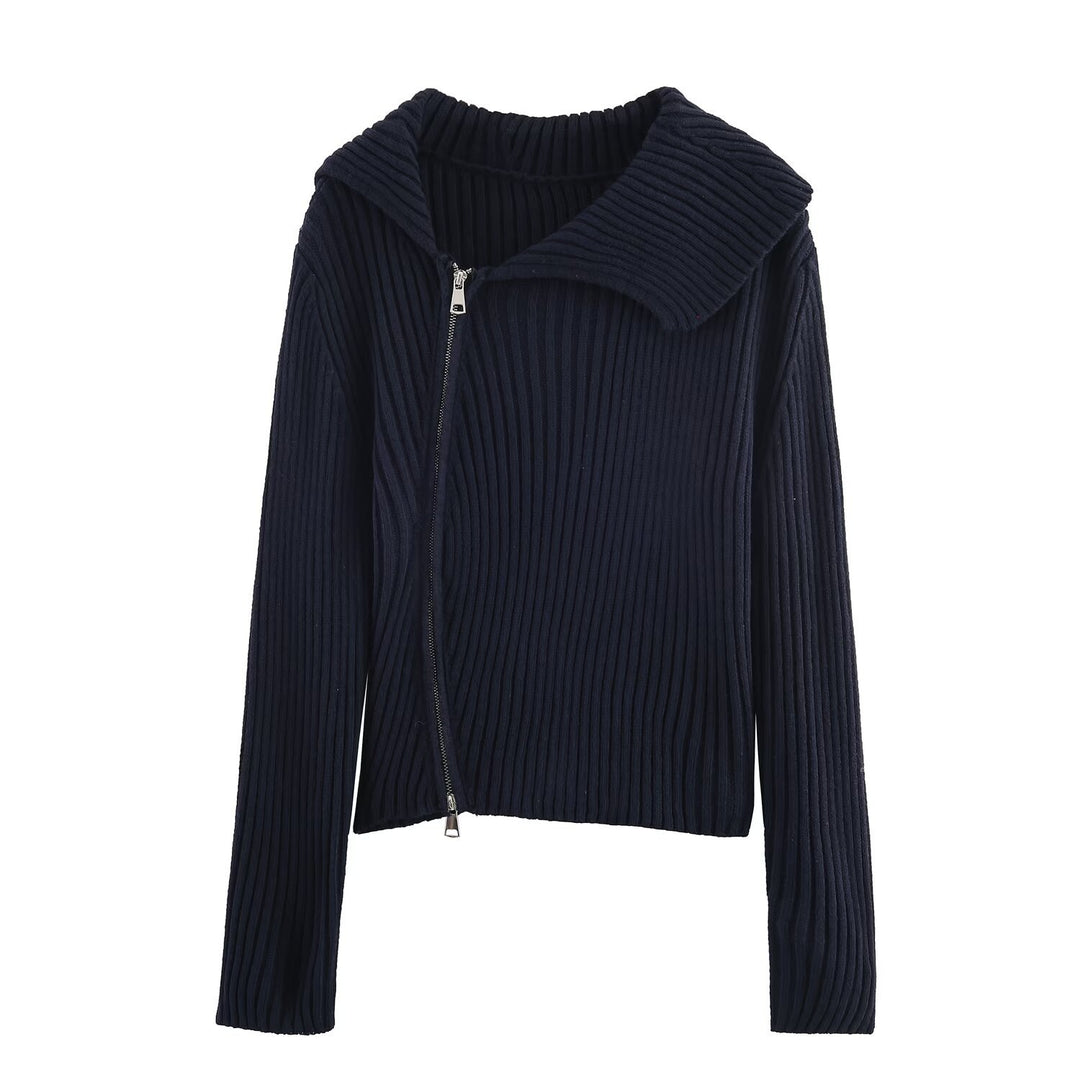 Stylish and trendy knitted jacket for women with large collar Lune London