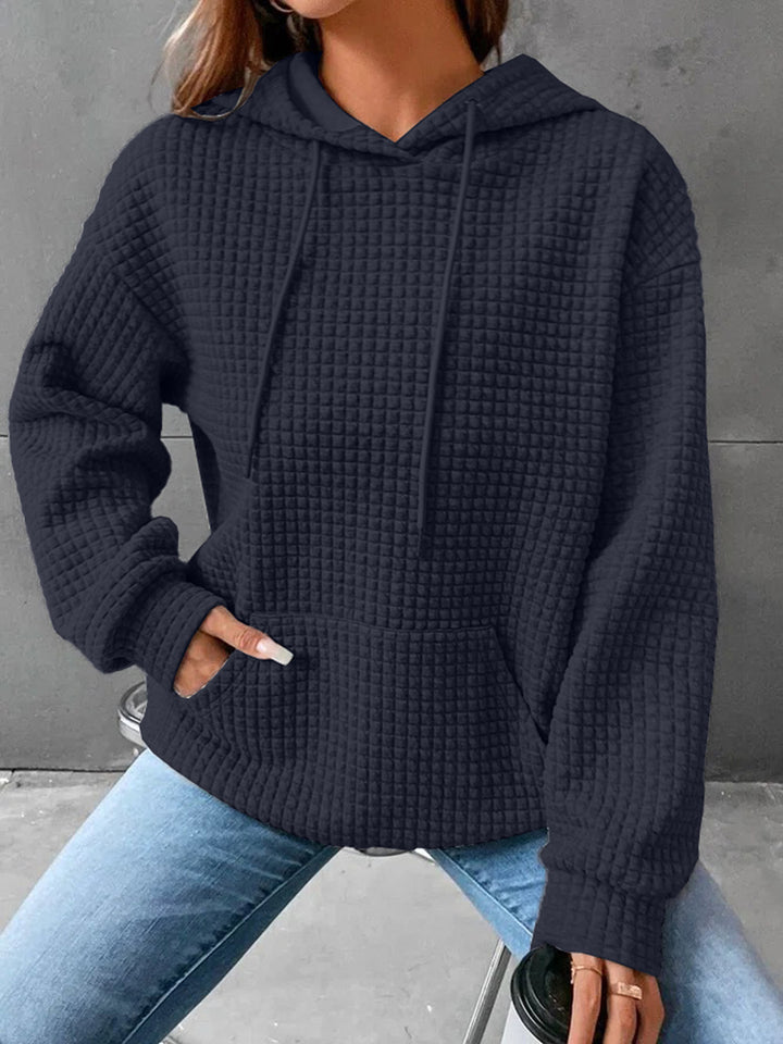 Haut en waffle pour femmes avec poche kangourou et coupe décontractée Chic & Stil