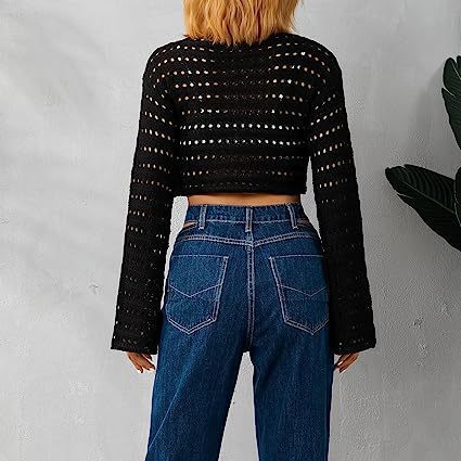 Ladies short knit sweater with open surface Lune London