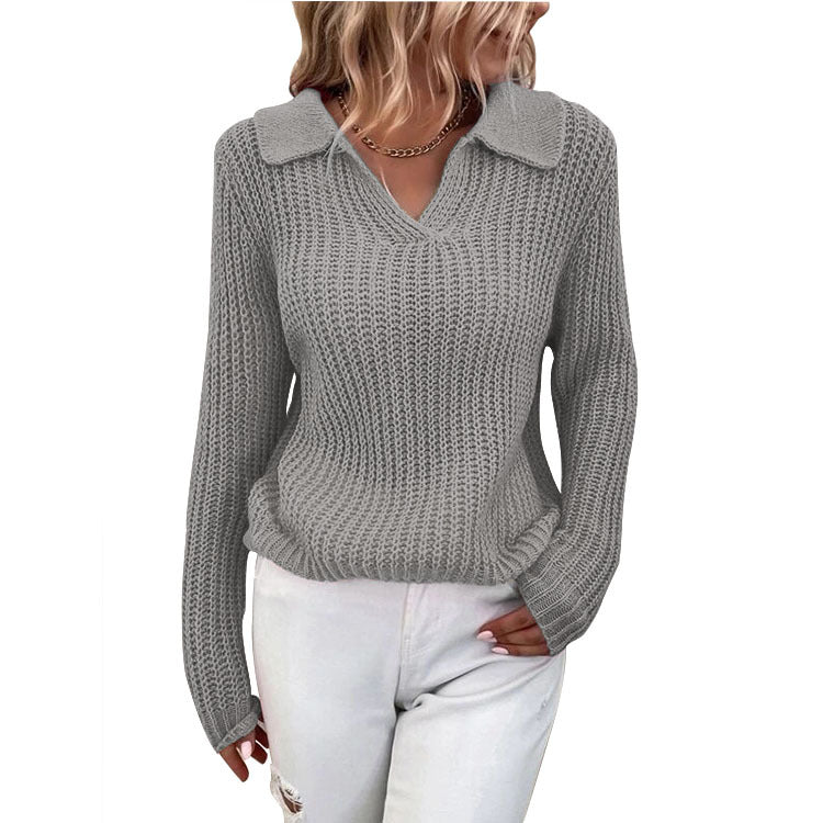 Knitted sweater for women with structured design and modern V-neck Lune London